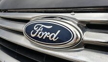 Automobilių prekybos aik&scaron;telė &Scaron;iauliuose