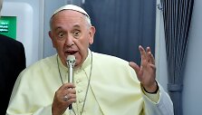 Popiežius Pranci&scaron;kus kalba žurnalistams grįžtant i&scaron; apa&scaron;tali&scaron;kos kelionės  