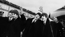 &bdquo;The Beatles&ldquo; (i&scaron; kairės): Johnas Lennonas, Ringo Starras, Paulas McCartney ir George'as Harrisonas
