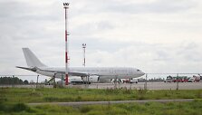 Pus&scaron;imtis Anglijos pareigūnų parlydėjo į Lietuvą skridusį &bdquo;kalinių lėktuvą&ldquo;