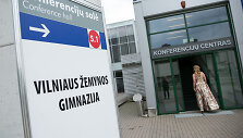 Vilniaus Žemynos gimnazijos abiturientų atestatų įteikimo ceremonija