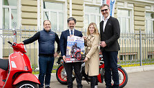 &bdquo;Mototurizmo ralio&ldquo; renginys prie Italijos ambasados