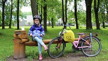 Viltė Rutkauskaitė vasarą leidžia su dviračiu ir knyga