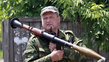 Prorusi&scaron;ki teroristai netoli Krasnyj Limano miestelio, Ukrainoje.