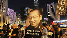 Kinų disidento Liu Xiaobo pelenai palaidoti jūroje