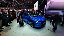 Naujasis &bdquo;Peugeot 208&ldquo; Ženevos automobilių parodoje
