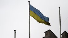 Ukrainos vėliava ant vyriausybės pastato Donecke