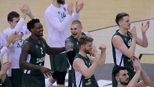 Eurolygos rungtynėse Pirėjuje &bdquo;Žalgiris&ldquo; įveikė &bdquo;Olympiakos&ldquo; 72:68.