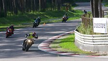 &bdquo;California Superbike School&ldquo; akimirkos