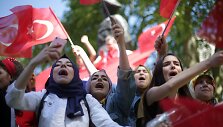 Prie&scaron; Erdogano vizitą Londone įvyko protestas