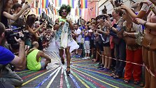 Bėgimo su auk&scaron;takulniais Madride akimirka