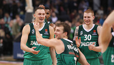 Paulius Jankūnas, Kevinas Pangosas ir Aaronas White'as