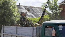 Prorusi&scaron;ki teroristai netoli Krasnyj Limano miestelio, Ukrainoje.