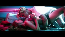 Justinas Bieberis ir Xenia Deli vaizdo klipe &bdquo;What Do You Mean?&ldquo;