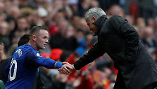 Wayne'as Rooney ir Jose Mourinho