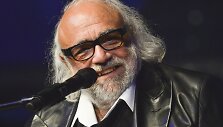 Demis Roussos (2012 m.)