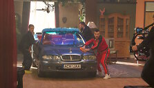 &bdquo;Antikvariniai Ka&scaron;pirovskio dantys&ldquo; su savo Mažule vaizdo klipo filmavime