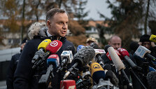 Lenkijos prezidentas Adrzejus Duda lankosi P&scaron;evoduvo kaime. Lenkija, 2022 lapkričio 17 d. 