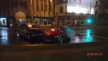 &bdquo;Mercedes-Benz&ldquo; ir &bdquo;Lexus&ldquo; avarija Kaune