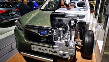 &bdquo;Subaru Forester&ldquo; ir &bdquo;e-BOXER&ldquo; variklio premjera Ženevos automobilių parodoje