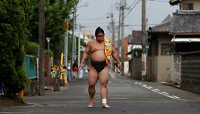 Sumo imtynininkų kasdienybė