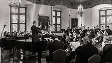 LMTA simfoninis orkestras ir dirigentas Martynas Sta&scaron;kus