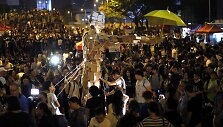 Protestai Honkongeorganizuojami mobiliąją programėle &bdquo;FireChat&ldquo;