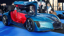 Paryžiaus automobilių festivalis, A DS elektrinis koncepcinis automobilis E-Tense 