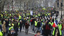&bdquo;Geltonųjų liemenių&ldquo; protestas Paryžiuje