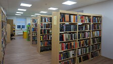Sostinės Dzūkų biblioteka po renovacijos