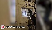 itariamuju-buta-spec-pajegos-sturmavo-per-langa