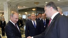 Rusijos prezidentas Vladimiras Putinas ir Ukrainos prezidentas Petro Poro&scaron;enka