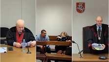 Teismo salėje prie&scaron; posėdį