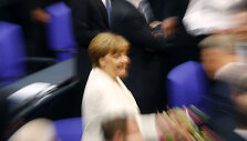 Angela Merkel lieka Vokietijos kanclere