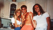 Pamela Anderson jaunystėje su draugais