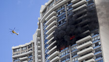Gaisras daugiaauk&scaron;tyje Honolulu