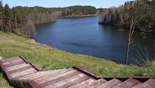 Kačėni&scaron;kės piliakalnio pažintinis takas