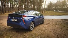 Ketvirtosios kartos &bdquo;Toyota Prius&ldquo;