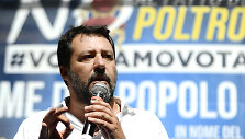 Matteo Salvini per rėmėjų mitingą