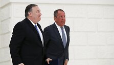Mike'as Pompeo ir Sergejus Lavrovas