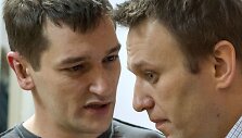 Rusų opozicionierius Aleksejus Navalnas ir jo brolis Olegas