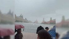 Liūtis Maskvos Raudonojoje aik&scaron;tėje