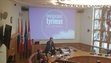 V.Bakas NSGK i&scaron;vadų alyti&scaron;kiams pristatyme