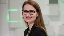Rima Urbonaitė: D.Grybauskaitė į prezidento postą atėjo su griežtesnio kum&scaron;čio demonstracija, dideliu ryžtu reformuoti ir tvarkyti, pavyzdžiui, kovoti su korupcija, keisti teisminę valdžią ir pana&scaron;iai.