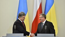 Petro Poro&scaron;enka ir Bronislawas Komorowskis Var&scaron;uvoje 