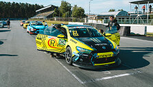 &bdquo;Neste Dream 2 Drive by Tauras Racing&ldquo; komanda