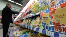 Lietuvi&scaron;ki pieno produktai Rusijos parduotuvėje