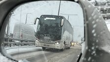 Penktadienio vakarą sugrįžus žiemai Vilniuje kilo spūstys