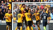 &bdquo;Wolves&ldquo; futbolininkai sustabdė čempionus