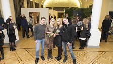 Meninikai broliai Remigijus ir Algirdas Gataveckai ir tapytojos E.Karpavičiūtė ir K.Ališauskaitė
